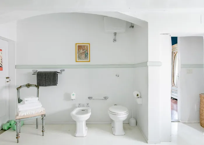 Couette-café Il Rossignolo Con Piscina