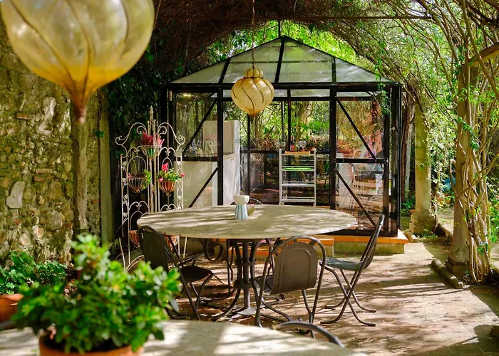 Il Rossignolo Con Piscina Couette-café